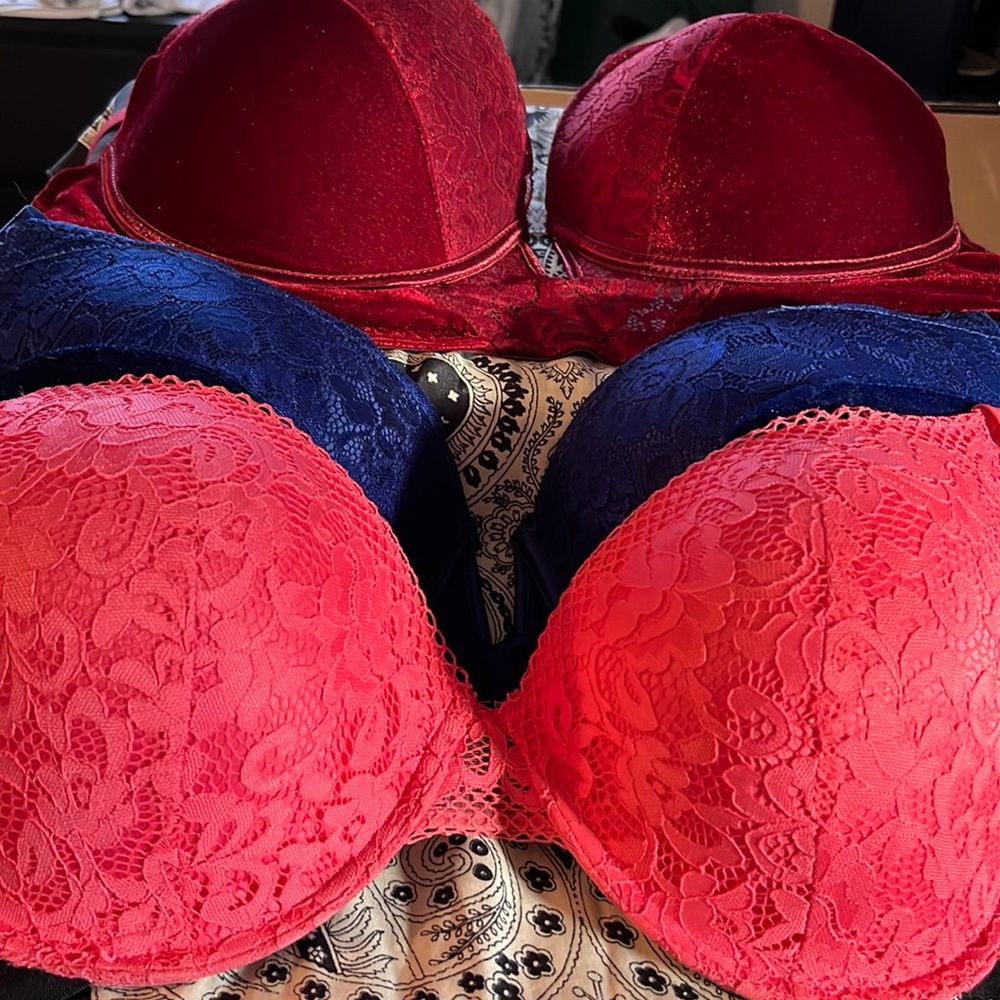 3 like new velvet and lace bras
